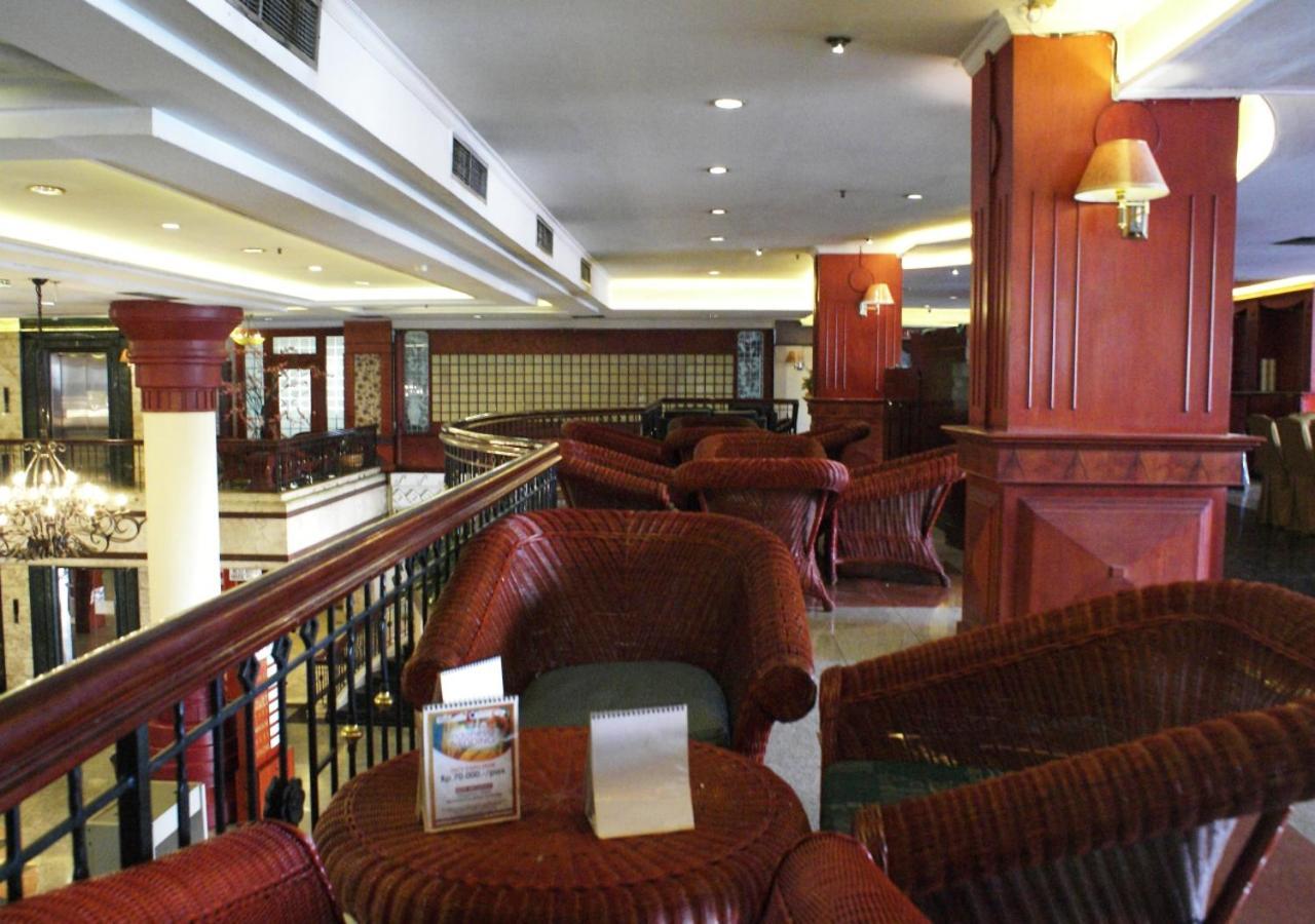 Hotel Soechi International Medan Dış mekan fotoğraf