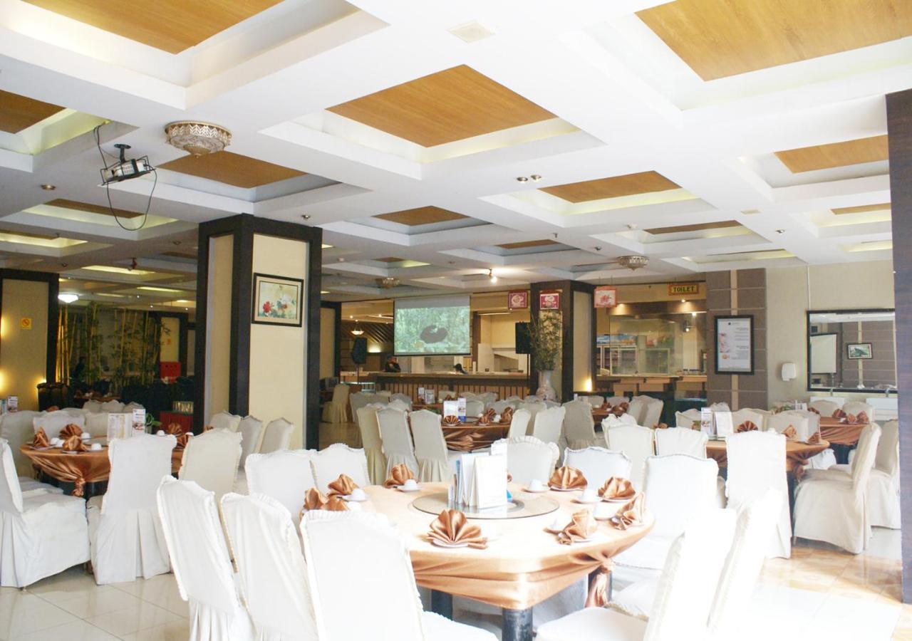 Hotel Soechi International Medan Dış mekan fotoğraf